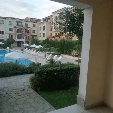 Гр. Созопол; Затворен Комплекс Лили Бийч Sozopol