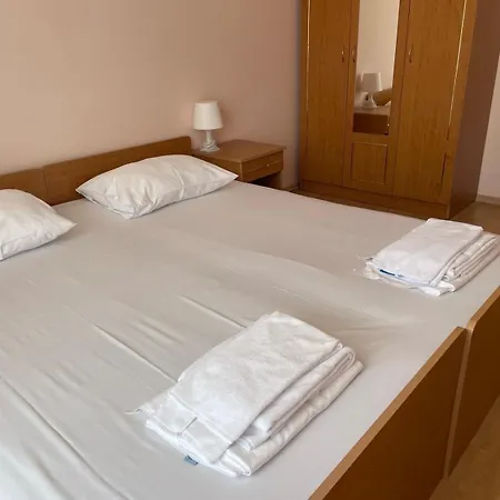Noks Sp Apartments-elenite Appartamento