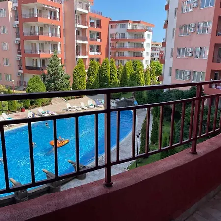 Noks Sp Apartments-elenite Appartamento