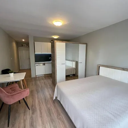 Noks Sp Apartments-elenite Appartamento